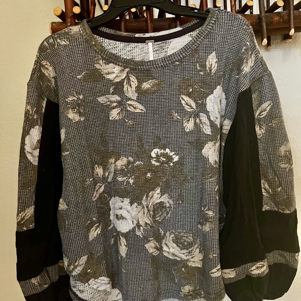 Free People Gray 3/4 Sleeve Boxy Hoodie